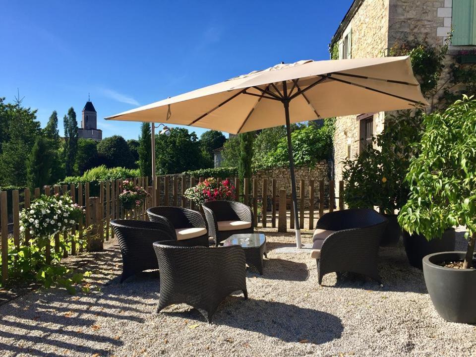 Auberge Des 7 Tours Martel Eksteriør bilde